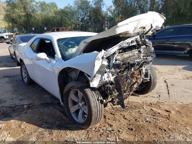 2021 DODGE CHALLENGER 2C3CDZAG4MH547022 Photo 0