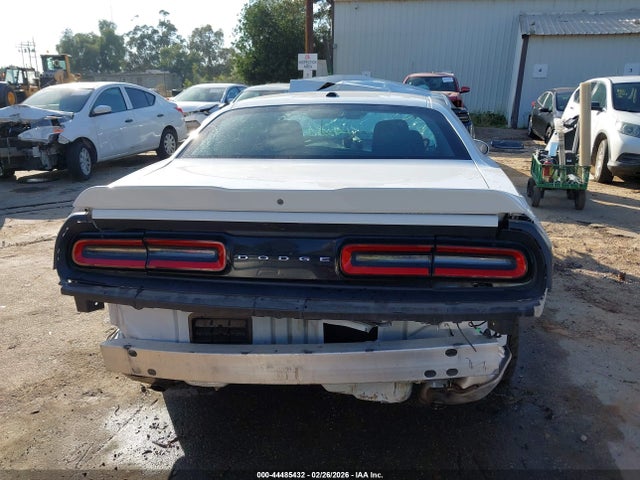 2C3CDZAG4MH547022 Dodge Challenger Sxt