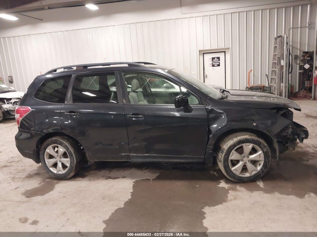 Продаж на аукціоні авто 2016 Subaru Forester 2.5i Premium, vin: JF2SJADCXGH476995, номер лоту: 44485433