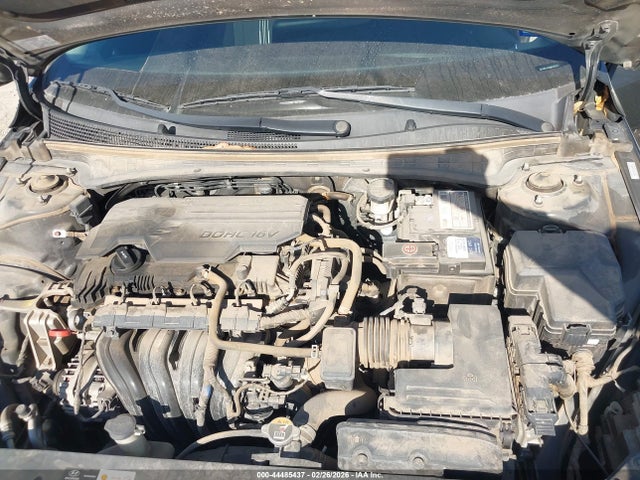 KMHLS4AGXMU105231 Hyundai ELANTRA SEL