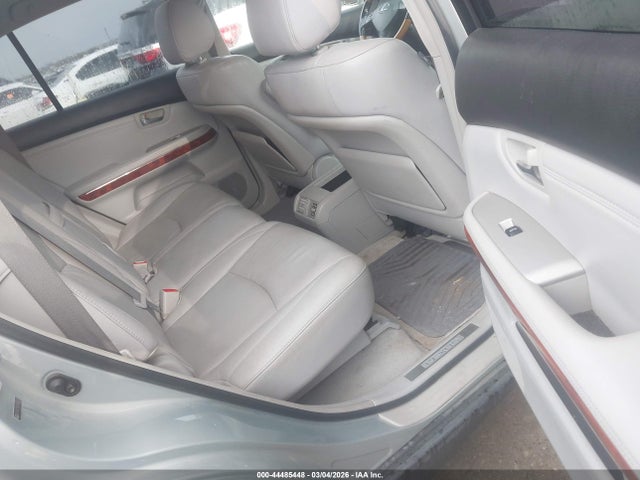 44485448 :رقم المزاد ، 2T2GA31U15C041101 vin ، 2005 Lexus Rx 330 مزاد بيع