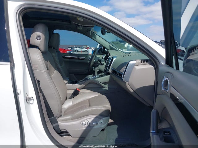 2014 PORSCHE CAYENNE WP1AA2A26ELA90465 Photo 4