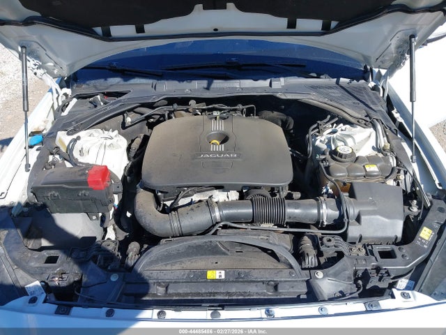 2017 JAGUAR XE SAJAD4BG3HA967249 Photo 9