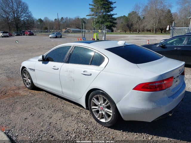 2017 JAGUAR XE SAJAD4BG3HA967249 Photo 2