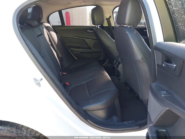 2017 JAGUAR XE SAJAD4BG3HA967249 Photo 7