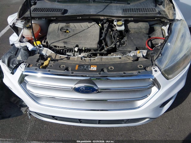 1FMCU0GD3HUE74292 Ford ESCAPE SE
