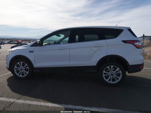 1FMCU0GD3HUE74292 Ford ESCAPE SE