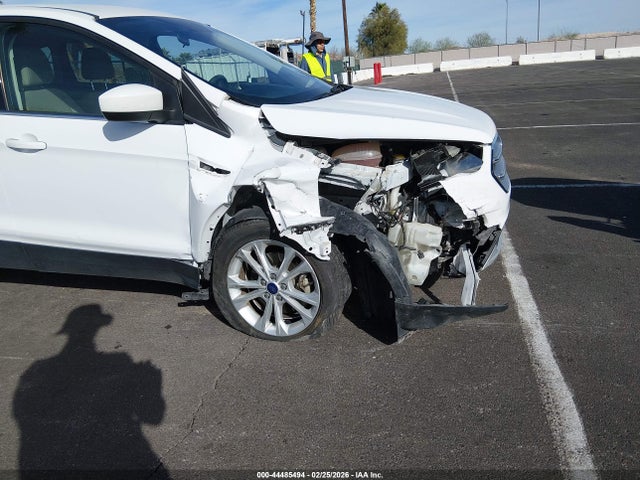 1FMCU0GD3HUE74292 Ford ESCAPE SE