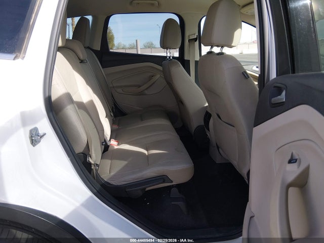 1FMCU0GD3HUE74292 Ford ESCAPE SE