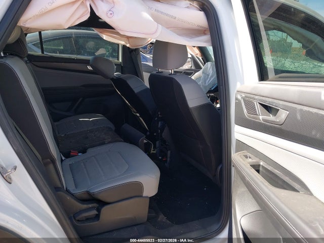 2025 Volkswagen Atlas Cross Sport 2.0t Sel R-line Black მანქანა იყიდება აუქციონზე, vin: 1V2AE2CA4SC214818, აუქციონის ნომერი: 44485523