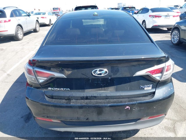 Hyundai Sonata Hybrid Limited 2017 KMHE34L17HA048038 Image 16