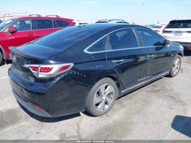 Hyundai Sonata Hybrid Limited 2017 KMHE34L17HA048038 Image 4