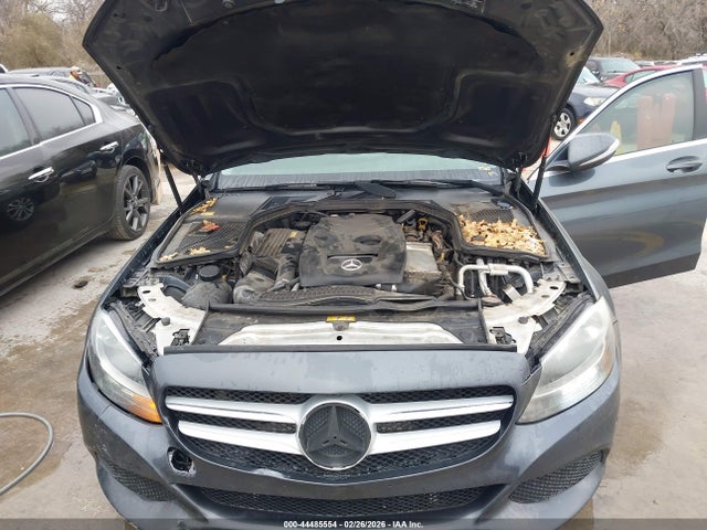 44485554 :رقم المزاد ، 55SWF4JB6FU094264 vin ، 2015 Mercedes-benz C 300 مزاد بيع