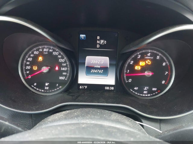44485554 :رقم المزاد ، 55SWF4JB6FU094264 vin ، 2015 Mercedes-benz C 300 مزاد بيع