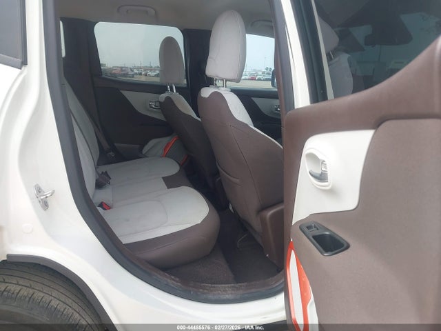44485576 :رقم المزاد ، ZACCJABT4FPC20073 vin ، 2015 Jeep Renegade Latitude مزاد بيع