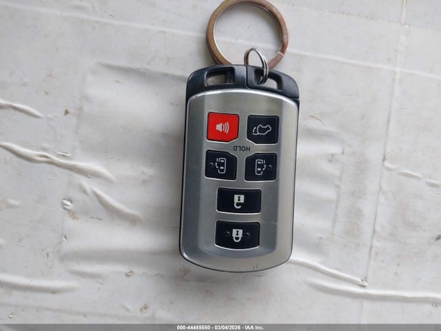 5TDYK3DC2ES456797 Toyota Sienna Xle V6 8 Passenger