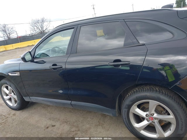 Jaguar F-pace 25t Premium 2018 SADCJ2FXXJA264224 Image 15