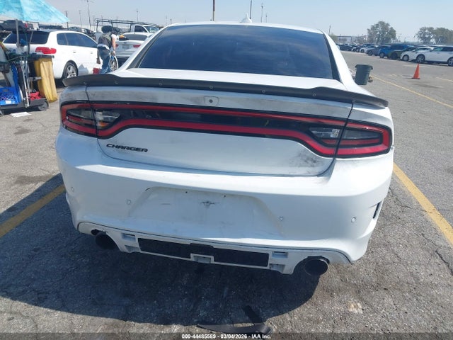 2C3CDXGJ5KH716307 Dodge Charger Scat Pack Rwd