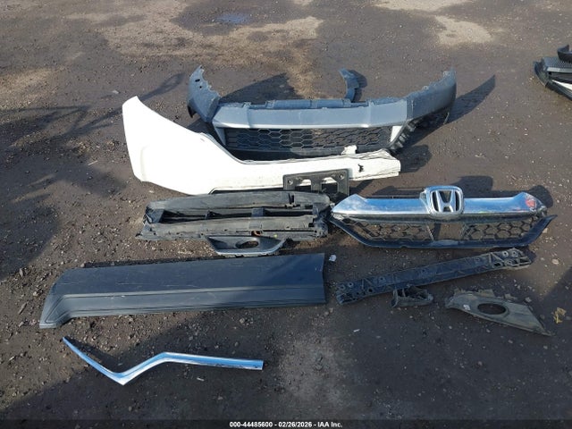 2HKRW2H97JH675062 Honda Cr-v Touring