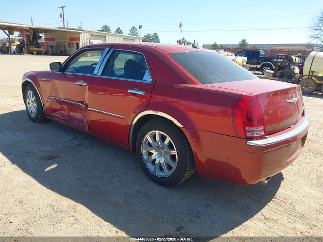 2009 CHRYSLER 300C 2C3KA63T99H562314 Photo 2