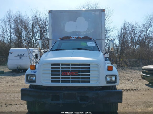 Auction sale of the 2000 Gmc Tc6h042, vin: 1GDJ6H1C2YJS13939, lot number: 44485627