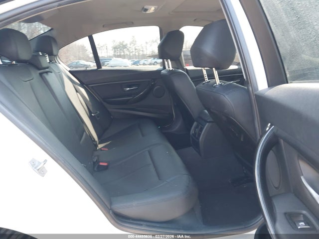 44485635 :رقم المزاد ، WBA8E5G34HNU42826 vin ، 2017 Bmw 320i Xdrive مزاد بيع
