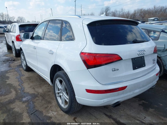 2017 Audi Q5 2.0t Premium მანქანა იყიდება აუქციონზე, vin: WA1C2AFP5HA096807, აუქციონის ნომერი: 44485651
