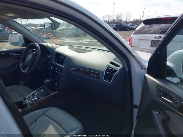 2017 Audi Q5 2.0t Premium მანქანა იყიდება აუქციონზე, vin: WA1C2AFP5HA096807, აუქციონის ნომერი: 44485651
