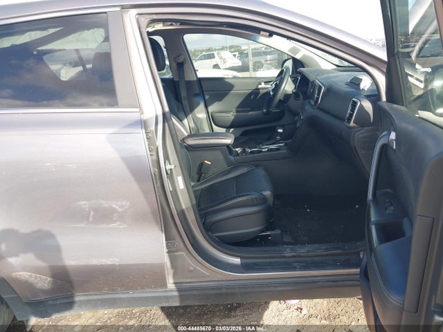 KNDPN3AC0H7217707 KIA Sportage Ex