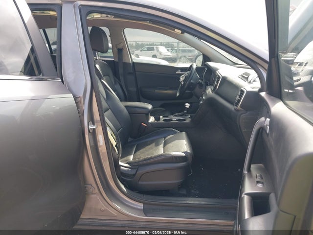 KNDPN3AC0H7217707 KIA Sportage Ex