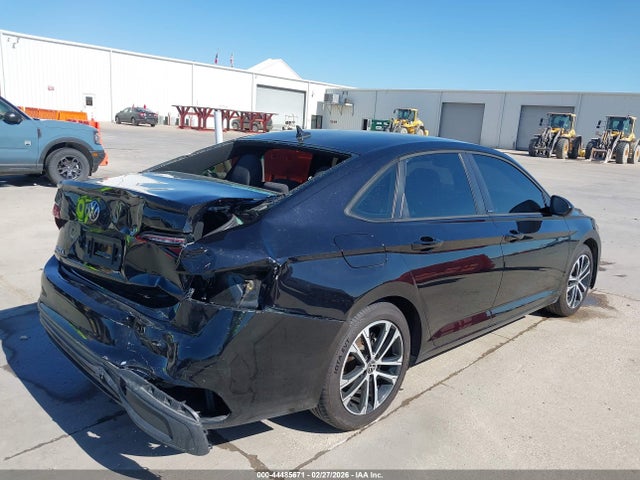 Aukcja sprzedaży 2024 Volkswagen Jetta 1.5t Sport, vin: 3VWBM7BU5RM076990, numer aukcji: 44485671