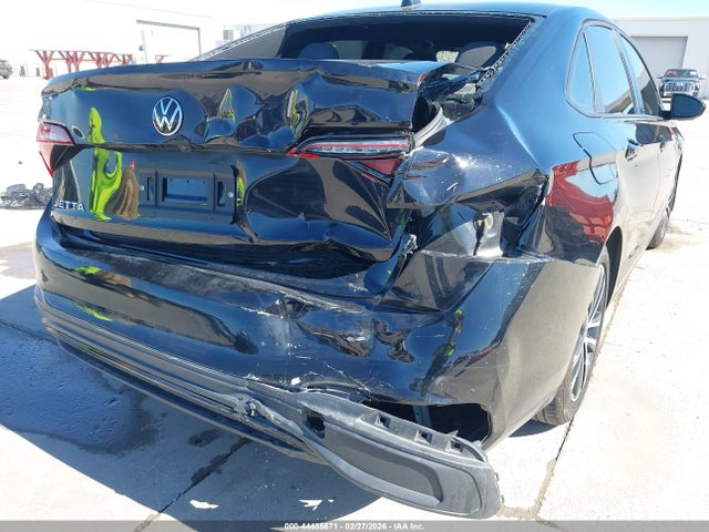 Aukcja sprzedaży 2024 Volkswagen Jetta 1.5t Sport, vin: 3VWBM7BU5RM076990, numer aukcji: 44485671