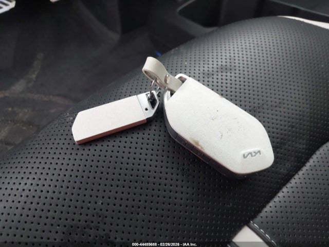 2025 KIA EV6 5XYC4DJC3SG012609 Photo 10