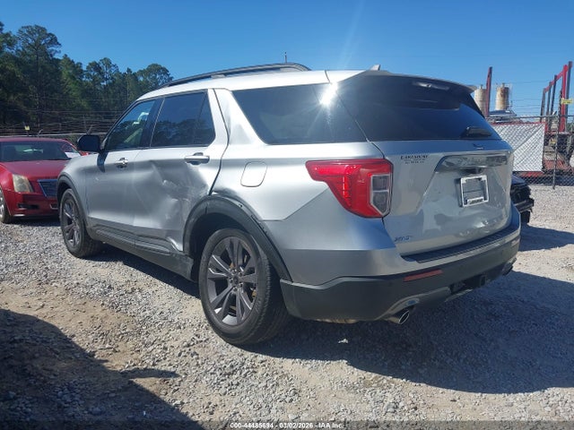 Ford EXPLORER XLT 2023 1FMSK7DH5PGB88944 Image 3