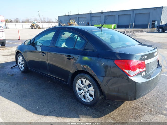 1G1PA5SHXE7352876 Chevrolet Cruze Ls Auto