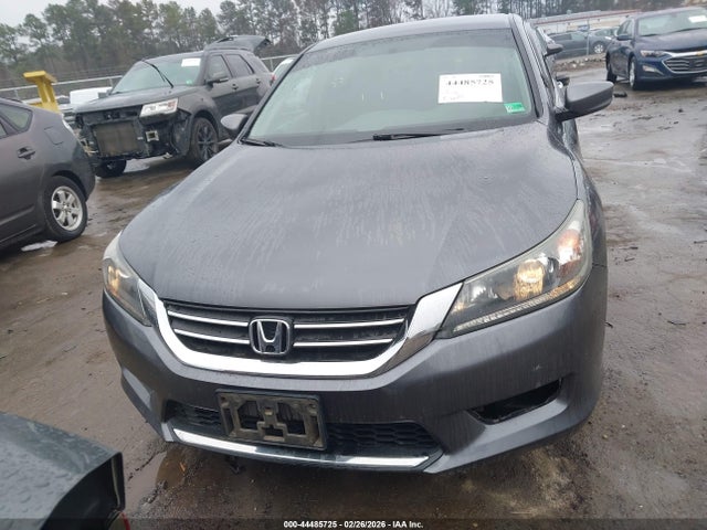 1HGCR2F31FA121642 Honda ACCORD LX