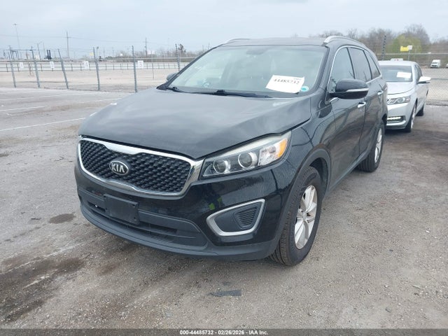 5XYPG4A34HG200945 KIA Sorento 2.4l Lx