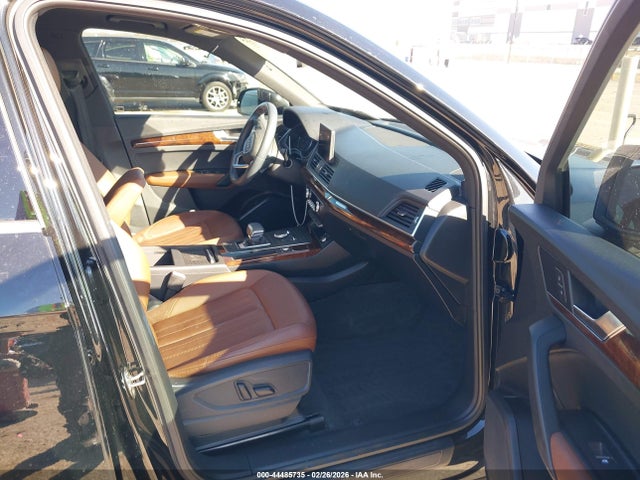 2020 Audi Q5 Premium 45 Tfsi Quattro S Tronic მანქანა იყიდება აუქციონზე, vin: WA1ANAFY0L2022348, აუქციონის ნომერი: 44485735