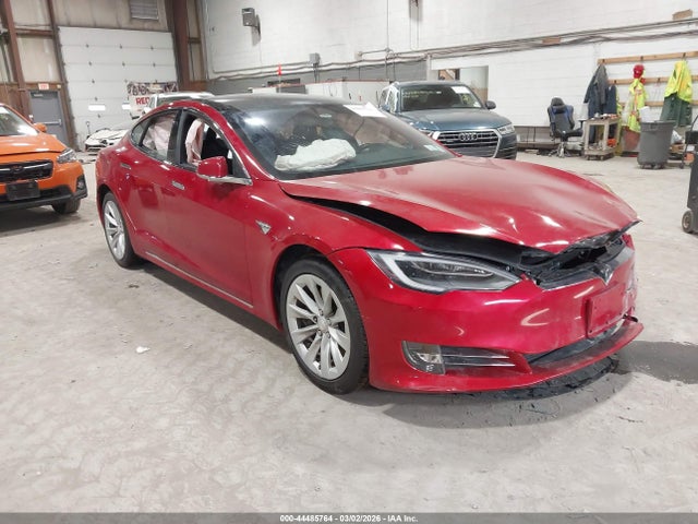 2018 TESLA MODEL S 5YJSA1E25JF259379 Photo 0