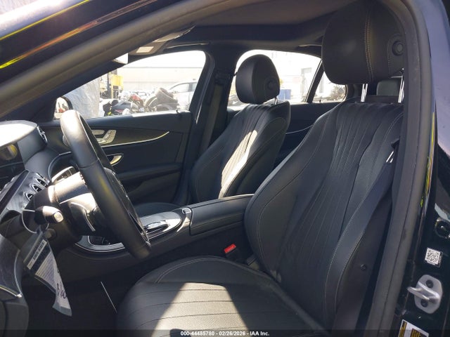 Mercedes-Benz E 350 2022 W1KZF8DBXNB081641 Image 19