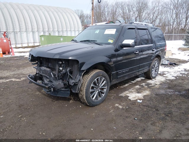 2015 Lincoln Navigator მანქანა იყიდება აუქციონზე, vin: 5LMJJ2HT0FEJ04505, აუქციონის ნომერი: 44485827