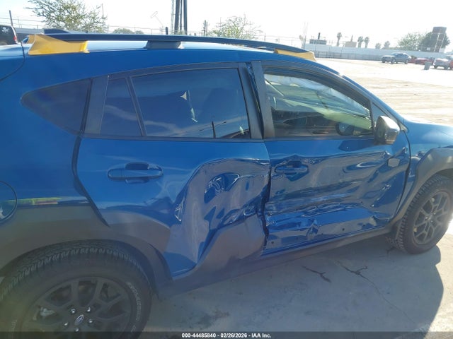 4S4GUHU65R3747200 Subaru Crosstrek Wilderness