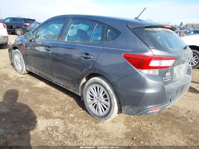 44485845 :رقم المزاد ، 4S3GTAA67J3749411 vin ، 2018 Subaru Impreza 2.0i مزاد بيع