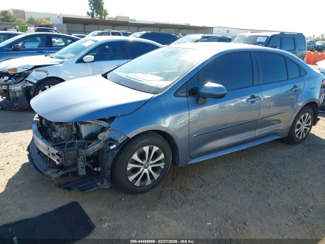 Toyota Corolla Hybrid Le 2022 JTDEAMDE2NJ048214 Image 2