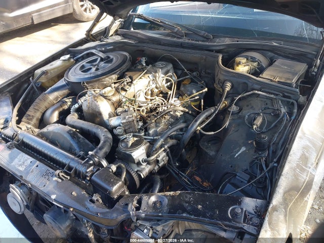 1983 MERCEDES-BENZ 300 WDBCB20A5DB043673 Photo 9