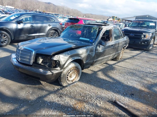 1983 MERCEDES-BENZ 300 WDBCB20A5DB043673 Photo 1