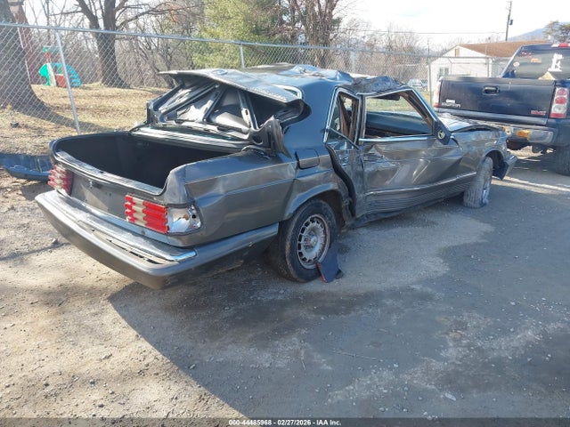 1983 MERCEDES-BENZ 300 WDBCB20A5DB043673 Photo 3