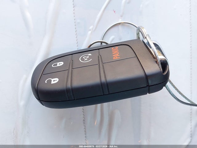 2025 Jeep Compass Latitude 4x4 მანქანა იყიდება აუქციონზე, vin: 3C4NJDBN0ST611106, აუქციონის ნომერი: 44485979