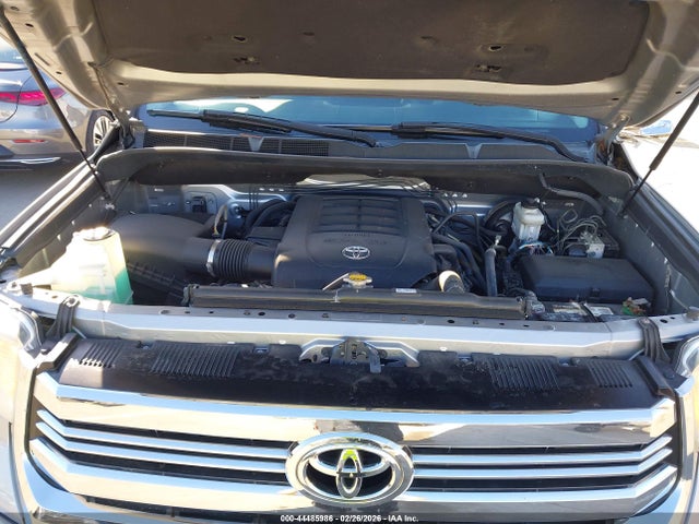 5TFRY5F15HX225966 Toyota Tundra Sr5 5.7l V8