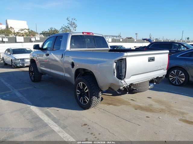 5TFRY5F15HX225966 Toyota Tundra Sr5 5.7l V8